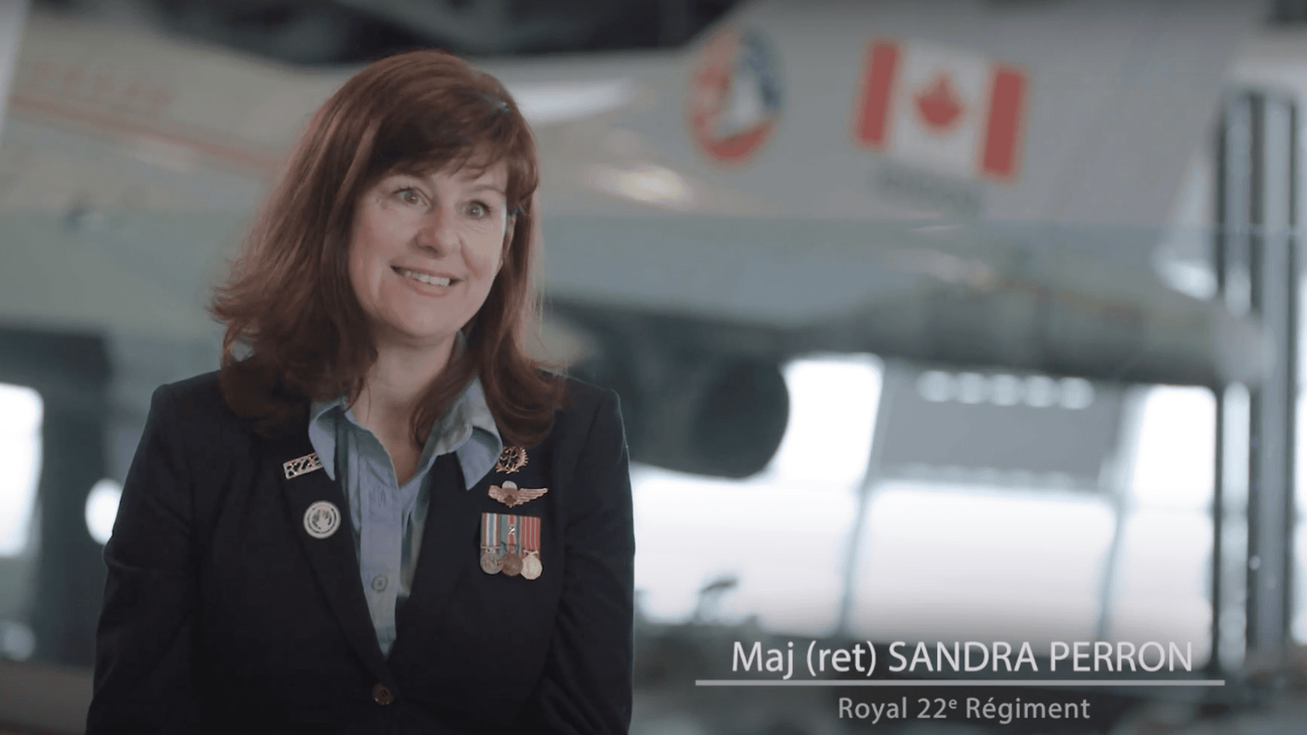 États de service : Major (ret) Sandra Perron